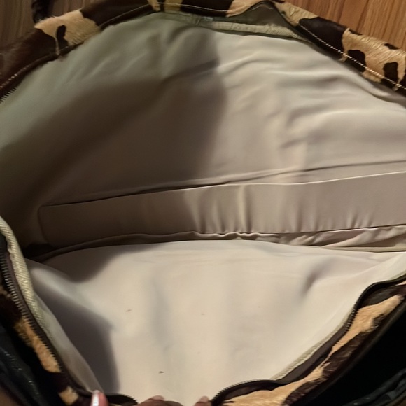 Custom made cowhide duffle bag/music case. Like new. Braided leather han… - Picture 6 of 11